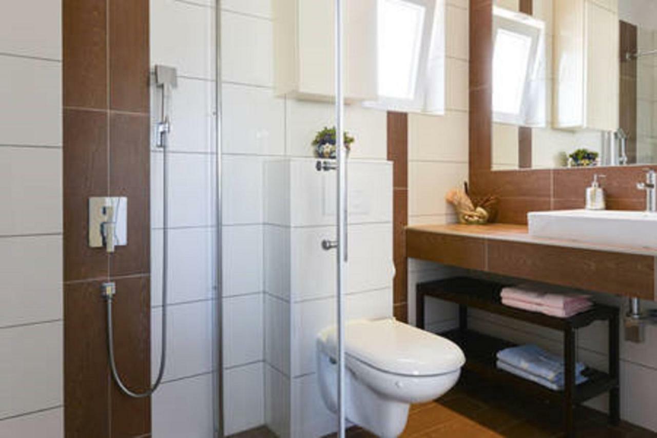 Apartment Vesna 扎达尔 外观 照片